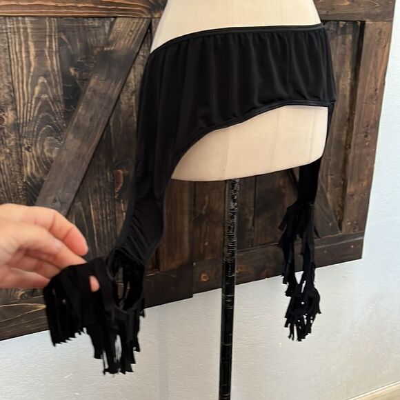 Garter lingerie fringe at legs plus size Sz-1X/2X - Picture 2 of 7